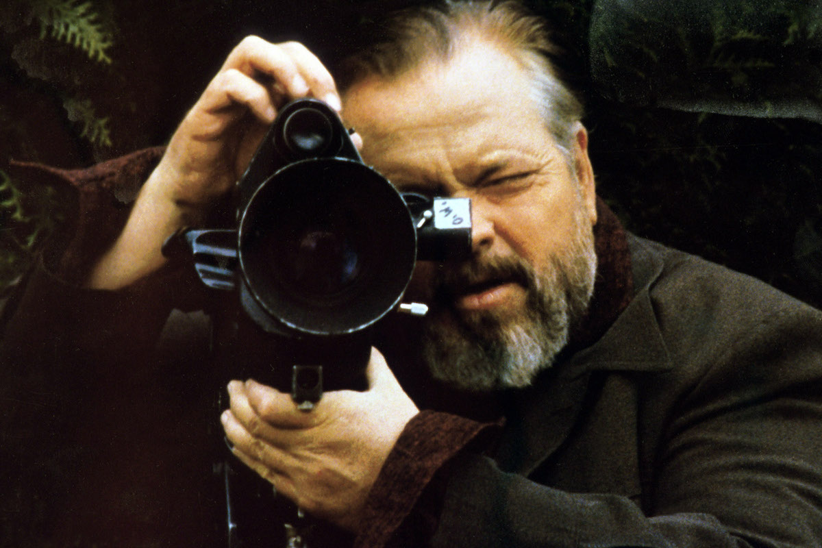 Orson Welles sul set di "F for Fake" (1973)