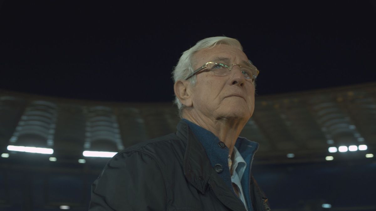 Marcello Lippi, nel film Adesso Vinco io, allo Stadio Olimpico, ricordando l'unica finale di Champions League vinta